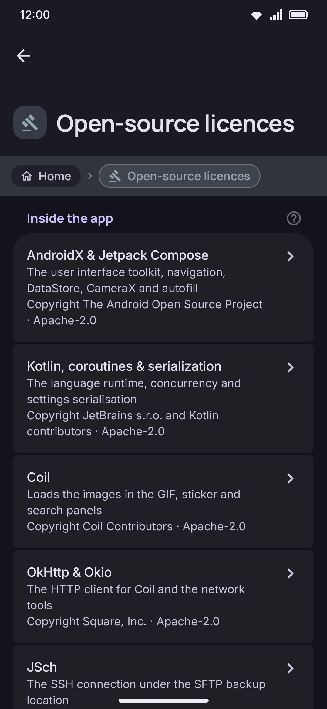 The open-source licences list, grouped by bundled components, downloadable data packs, and online services.