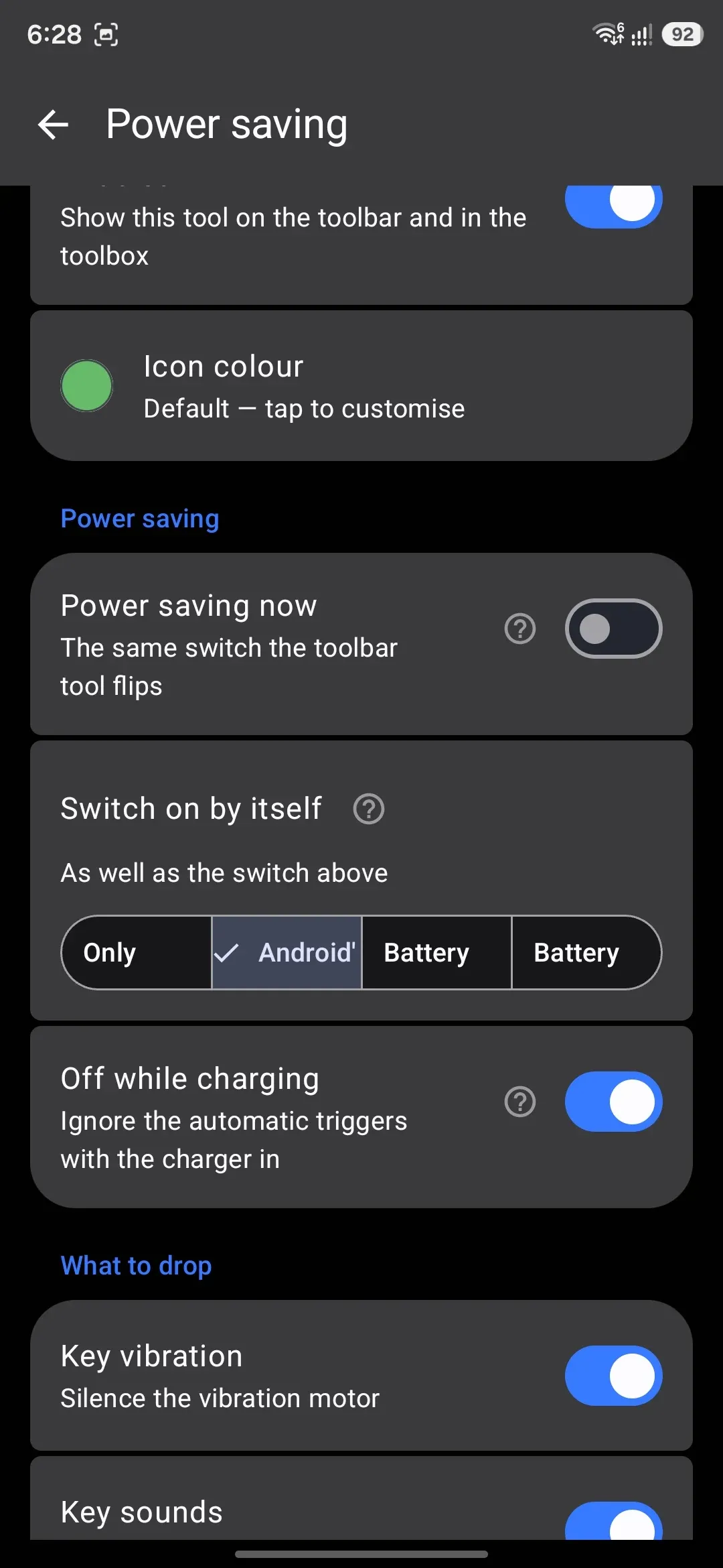 The Power saving group: the switch, the automatic trigger picker, and the battery slider.